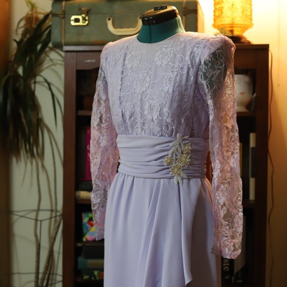 Vintage | purple lace dress - Picture 9 of 16